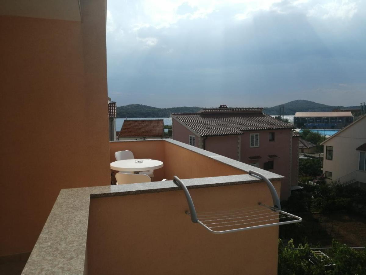 Apartments & Rooms Krecak Sibenik Exterior photo